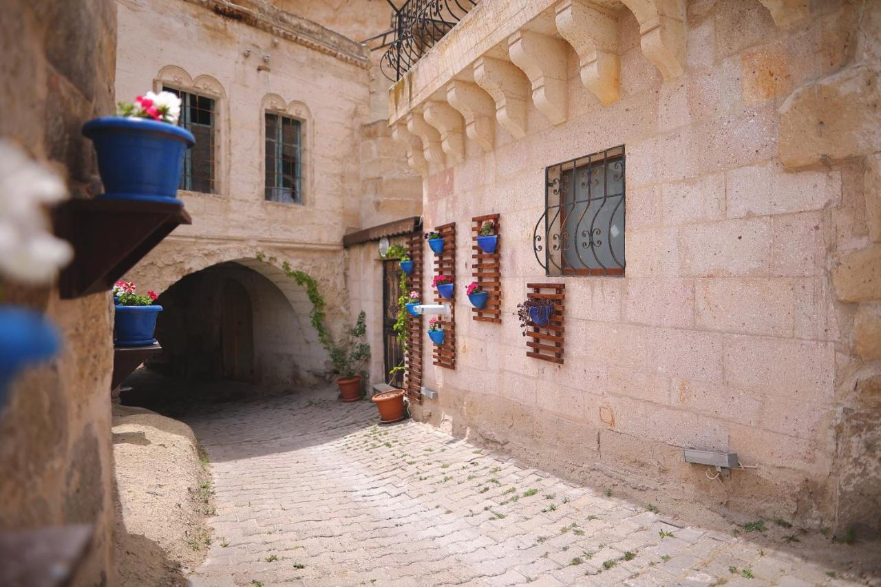 Adelya Cave Hotel Apartments Goreme Exterior photo